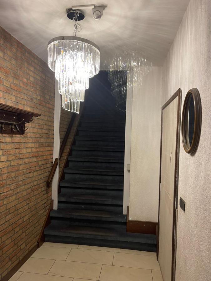 Private Room In The Centre Of טילבורג מראה חיצוני תמונה